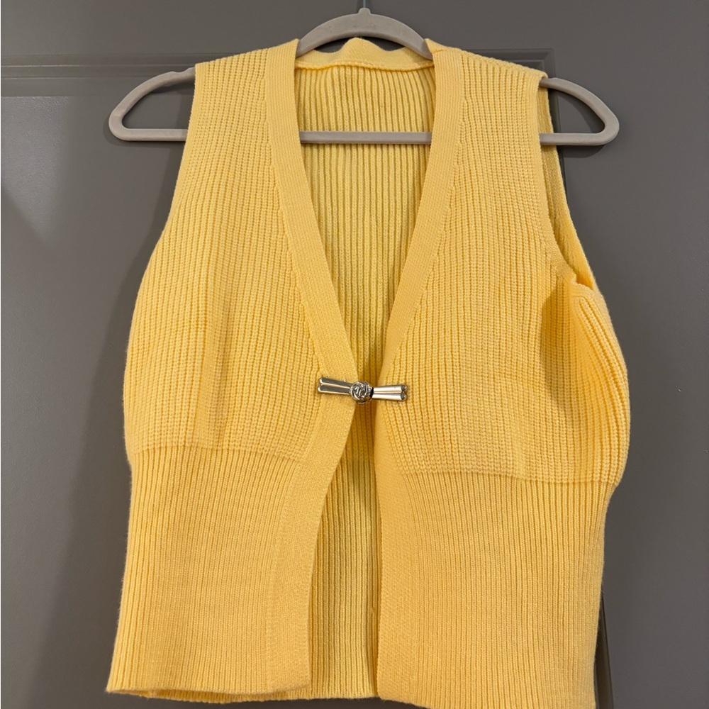 Commense Yellow Knit Vest